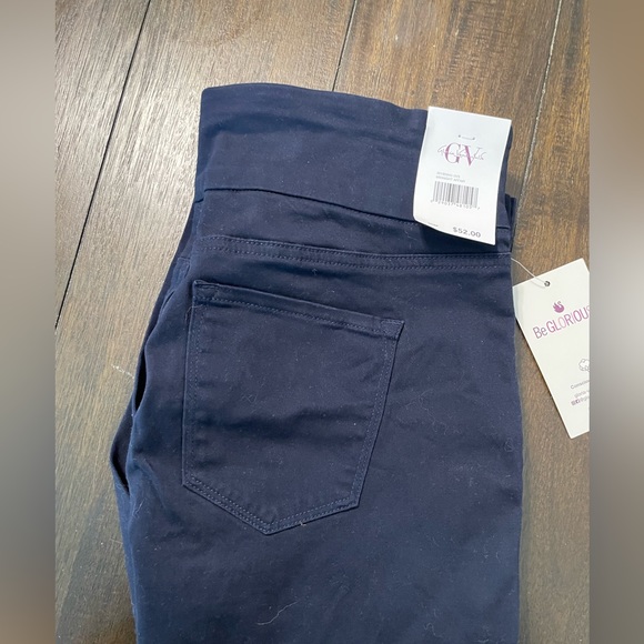 Blue capris size 10 - Picture 3 of 3